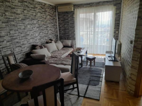 Gold Apartment